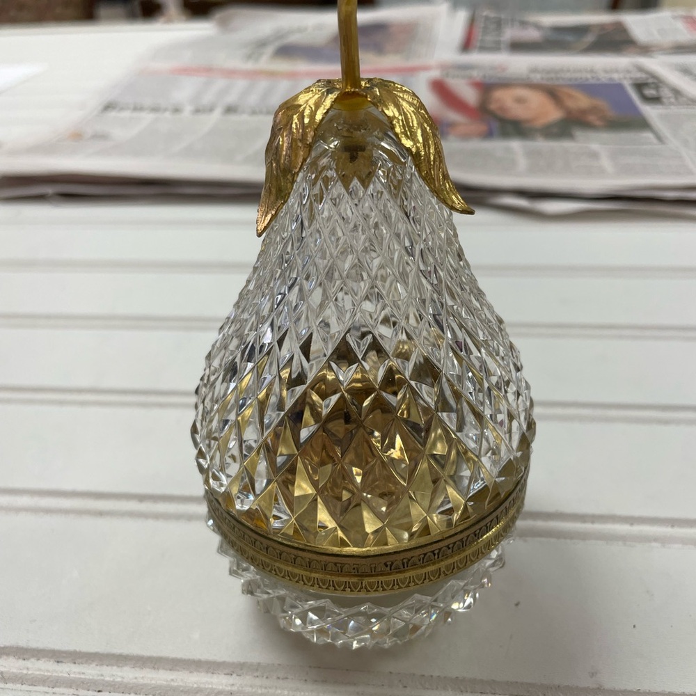 Vintage MCM Diamond Cut Crystal Glass Pear Shape Table Lighter Italy AS IS